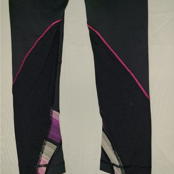 Lululemon Wet Dry Warm Purple Black Leggings Size 2 - Picture 6 of 6